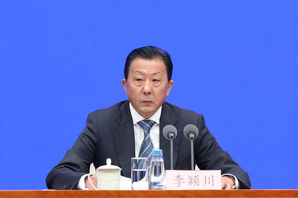 长腿校花思卉的最新小说免费阅读