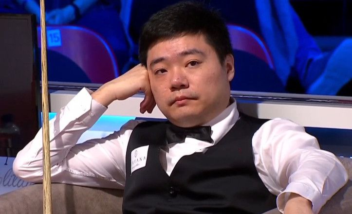两个老男人玩我一晚好爽